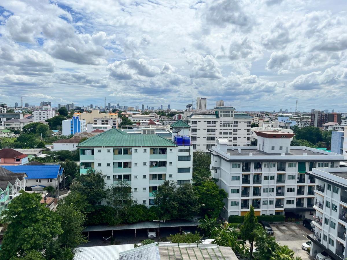 Zayn Express & Suites Bangkok Exterior photo