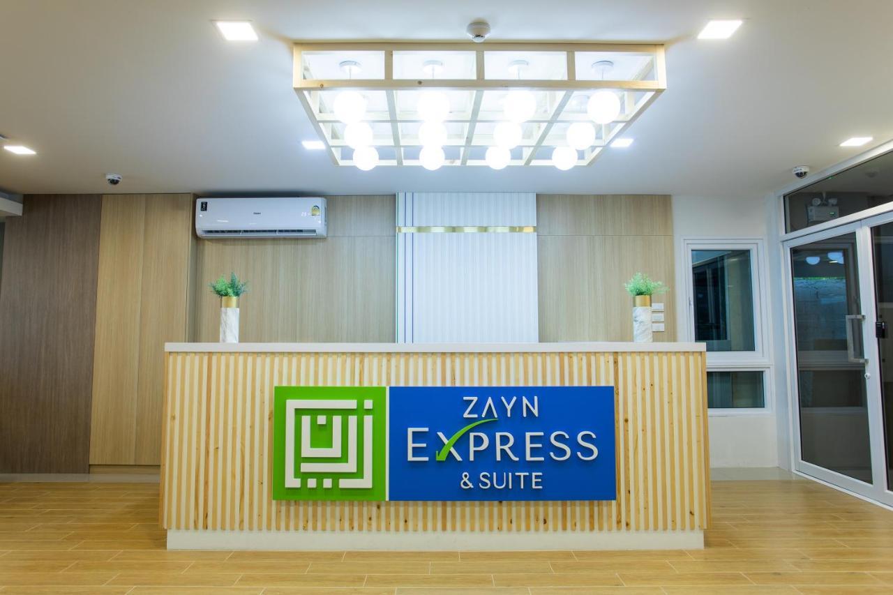 Zayn Express & Suites Bangkok Exterior photo